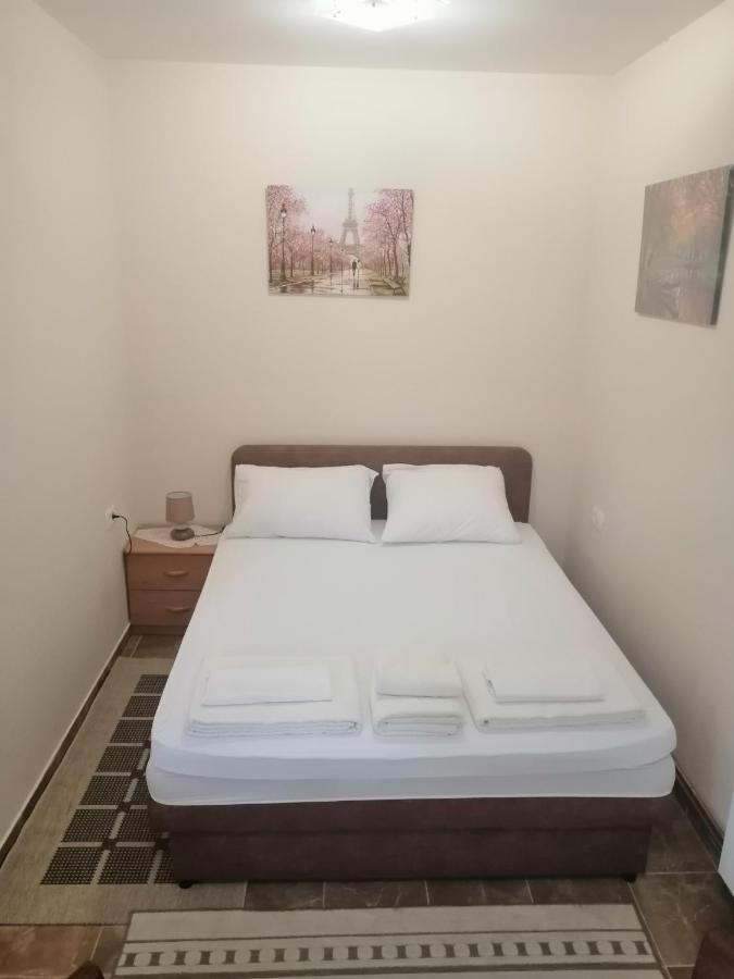 Apartman Petovic كوتور المظهر الخارجي الصورة